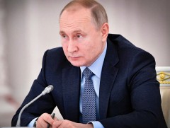 ОХУ-ын Ерөнхийлөгч Владимир Путин Үндсэн хуулийн өөрчлөлтөө танилцуулав 