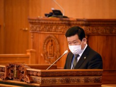 УИХ-ын чуулганы хуралдааны дэгийн тухай хуульд нэмэлт оруулах тухай хуулийн төслийг анхны хэлэлцүү..