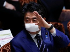 Абэ Шинзо онц байдал зарлах тухай мэдээлэв 