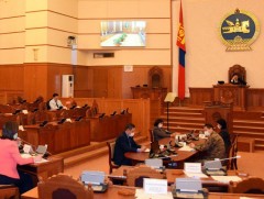 УИХ-ын гишүүдээс тавьсан асуулгын хариуг сонслоо 