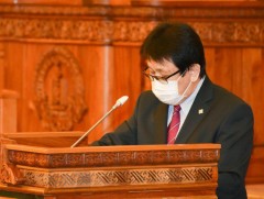 Үндсэн хуулийн цэцийн 03 дугаар дүгнэлттэй танилцлаа