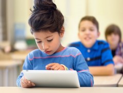 “Хүүхдийн сэтгэл шиг цэлмэг эх орон” эвлүүлэг