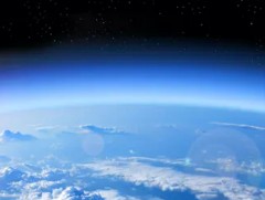 Хойд туйлын дээр оршин 1 сая кв/км талбайг хамрах Озоны цоорхой нөхөгджээ 