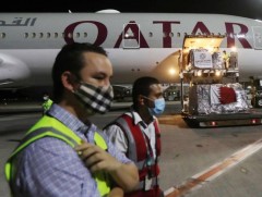 Катар улс амны хаалт зүүгээгүй хүнд 3 жил хорих ял онооно 