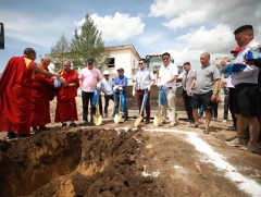 Дахин төлөвлөлтөнд хамруулан барих шинэ байрны шав тавих ёслол боллоо