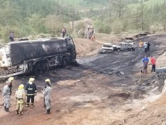 Ноцтой зам тээврийн ослын улмаас гурван хүн нас баржээ 