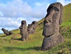 Хүн чулуудын цадиг