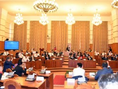 УИХ-ын Байнгын хорооны бүрэлдэхүүнийг танилцуулж байна