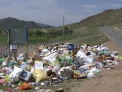 Нийслэлийн ногоон бүс болох Тэрэлж орчмоос 7 хоногт 40 тн хог хаягдал гарч байна