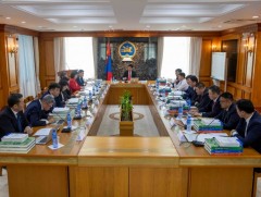 Засгийн газрын хуралдаан боллоо