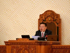 УИХ-ын ээлжит бус чуулганыг нээж УИХ-ын дарга Г.Занданшатарын хэлсэн үг 