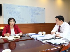 Эрүүл мэндийн салбарын ажилтнуудын цалин хөлс, нийгмийн хамгааллыг сайжруулна