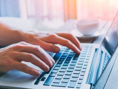 Төрийн үйлчилгээний цахим шилжилтийг найман жилийн хугацаанд хийнэ