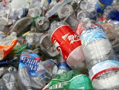 Залуус нэгдэж ундааны савыг дахин боловсруулж, хөвөн гаргаж авах үйлдвэр байгуулахаар ажиллаж байна