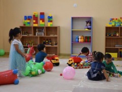 Хүүхэд харах үйлчилгээний зардалд 2.5 тэрбум төгрөг нэмэхийг байнгын хорооны гишүүд дэмжлээ