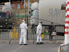 Энэ сарын 10-ны өдрийг хүртэл Алтанбулагийн хилийн боомтоор иргэдээ татан авна