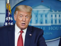 Дональд Трамп “Их 7”-ийн уулзалтад Владимир Путинийг урина