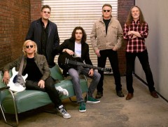 “Ийглес” хамтлагийн уран бүтээлийн тухай /2 хэсэг/  