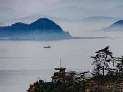 Умард Солонгосын цэргүүд Өмнөд Солонгосын албаны хүнийг буудан хөнөөжээ 