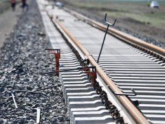 Тавантолгой-Гашуунсухайт чиглэлд 73 км төмөр зам тавьжээ