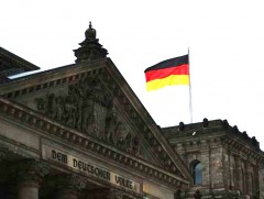 Германы төрийн  албан хаагчид ажил хаялт зарлалаа