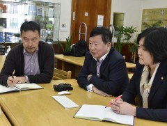 Парламентын үйл ажиллагааг сурталчлах, иргэдийн боловсролыг дээшлүүлэх чиглэлээр Азийн сантай хамт..