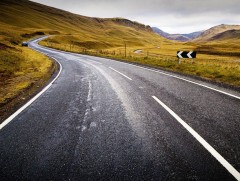 ЗГ: Цагааннуур-Улаанбайшинт чиглэлийн замыг 2022 онд хатуу хучилттай болгоно