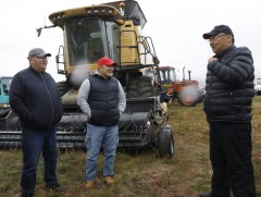Монгол Улсын Ерөнхийлөгч Х.Баттулга газар тариалангийн бүс нутагт ажиллалаа