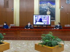 Үйл ажиллагааг нь хязгаарлаагүй салбарын ажилтан, албан хаагчид 07.00-22.00 цагт хөдөлгөөнд оролцоно