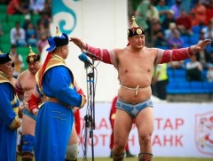 Дархан аварга Г.Өсөхбаярын төрсөн өдөр өнөөдөр тохиож байна