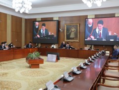 Төмөр замын тээврийн тухай хуулийн шинэчилсэн найруулгын төслийг хэлэлцэхийг дэмжлээ