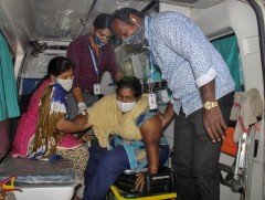 Энэтхэгийн засгийн газар шинжээч мэргэжилтнүүдийн багийг Элуру хот руу илгээжээ