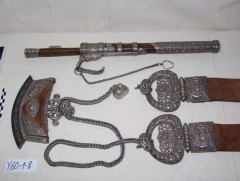 П.Гонгорын хэрэглэж байсан хөөрөг, хэт хутга 