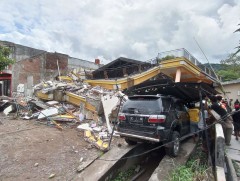 Индонезийн Сулавеси арал дээр 6.2 магнитуудын хүчтэй газар хөдлөлт болжээ