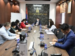 Эрүүл мэндийн эмч, ажилчдын үйлдвэрчний эвлэлийн төлөөллийг хүлээн авч уулзлаа