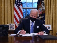 АНУ уур амьсгалын өөрчлөлтийн эсрэг Парисын хэлэлцээрт эргэн нэгдлээ 