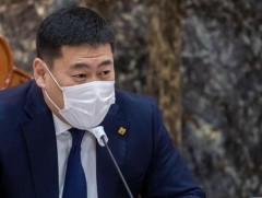 Ерөнхий сайд 3%-ийн хүүтэй зээлийн асуудлаар Хаан банкны салбарт ажиллаж байна