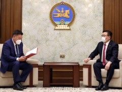 Санхүүжилтийн ерөнхий хөтөлбөрт оруулах нэмэлт, өөрчлөлтийг соёрхон батлах тухай хуулийн төсөл өрг..