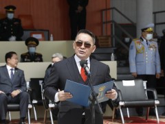 Ерөнхийлөгч Х.Баттулга зарим анги, байгууллага болон энхийг сахиулагчдад төрийн одон, медаль гарду..