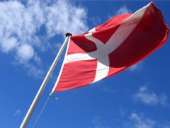 Данийн тусгай албадынхан Европын удирдагчдыг тагнаж чагнадаг байсан гэх шуугиан дэгдлээ