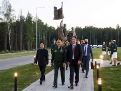 Батлан хамгаалахын сайд Г.Сайханбаяр ОХУ-д ажлын айлчлал хийж байна 