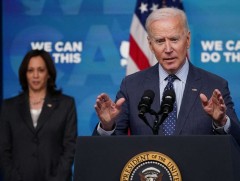 Жозеф Байден вакцинжуулалтыг түргэсгэхийг уриаллаа