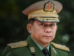 Мьянмарт төрийн эргэлт хийсэн генерал Мин Аун Хлайн Москвад очжээ
