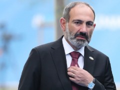 Никол Пашинян Ерөнхий сайдын албыг үргэлжлүүлэн хашна