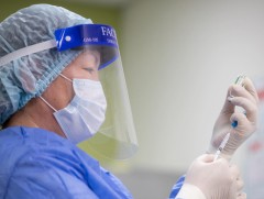 ЗГ: Даваа гарагаас 12-15 насны хүүхдүүдийг сайн дурын үндсэн дээр дархлаажуулж эхэлнэ 