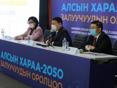 Ерөнхий сайд Л.Оюун-Эрдэнэ Залуучуудын хөгжлийн зөвлөлийн гишүүдтэй уулзав 