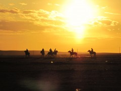 Мөнхөд гэрэлтэх эх орон