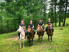 Дэлхийн шилдэг 32 баг өрсөлдөж буй тэмцээнд Монголын “Zeus” баг оролцож байна