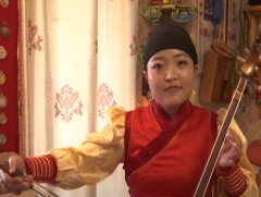 М.Билгүүнчимэг морин хуурын “Халх жонон” татлага өвлөн уламжилжээ