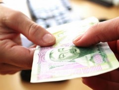 COVID-19: Бэлэн мөнгөөр тооцоо хийхгүй байхыг зөвлөж байна 